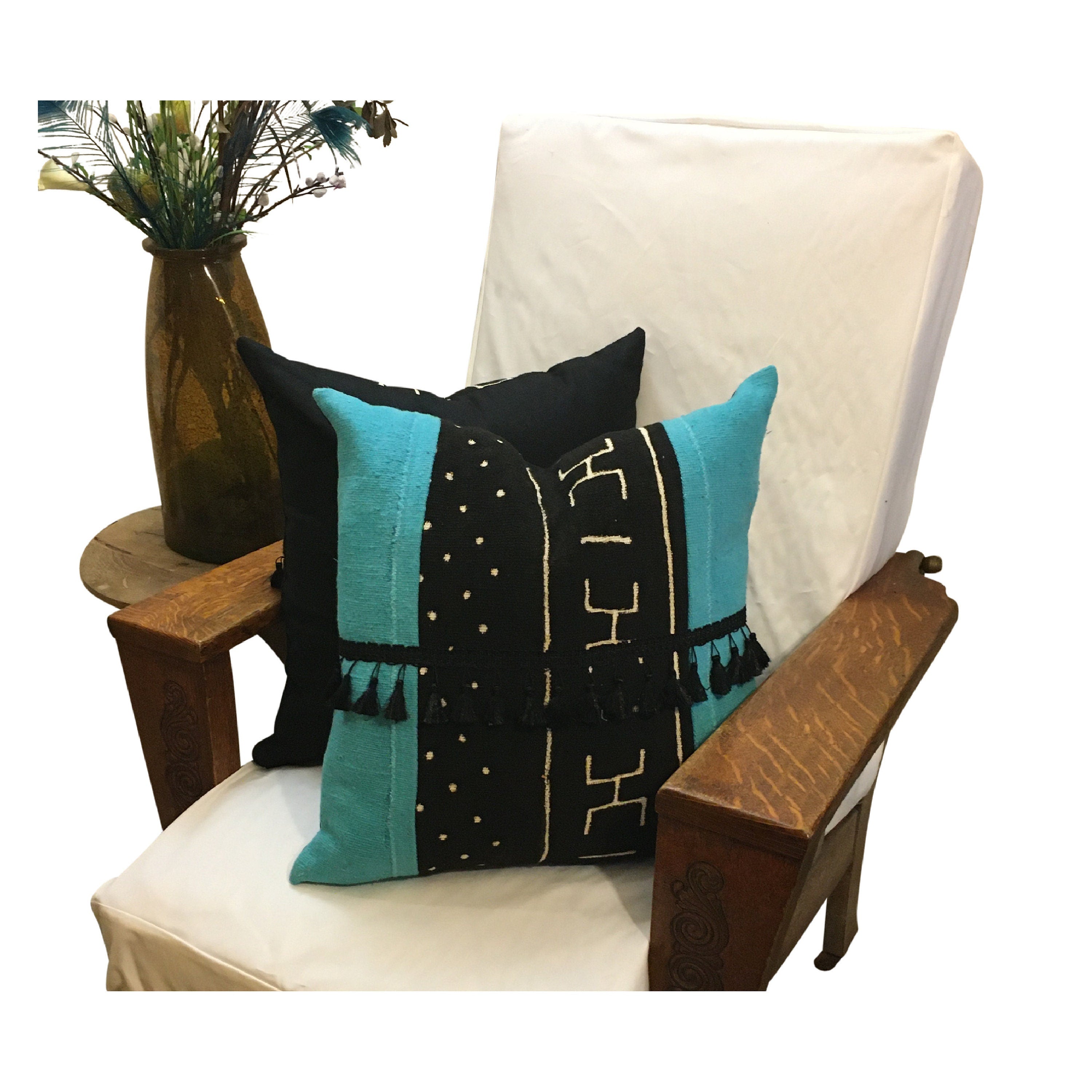 Mudcloth Arrow Pillow Cover, Tassels on Pillow, African Mud Cloth Pillow