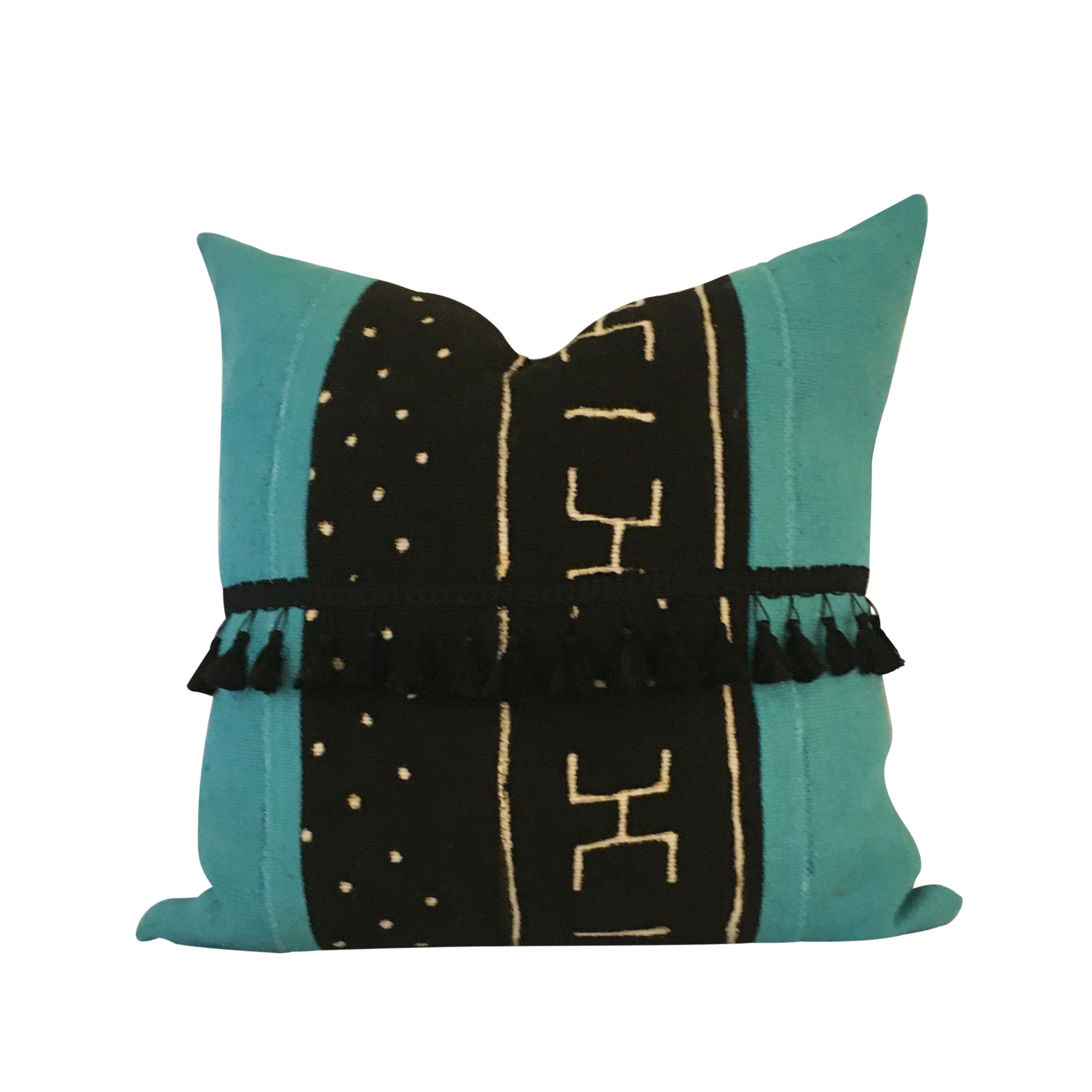 Mudcloth Arrow Pillow Cover, Tassels on Pillow, African Mud Cloth Pillow