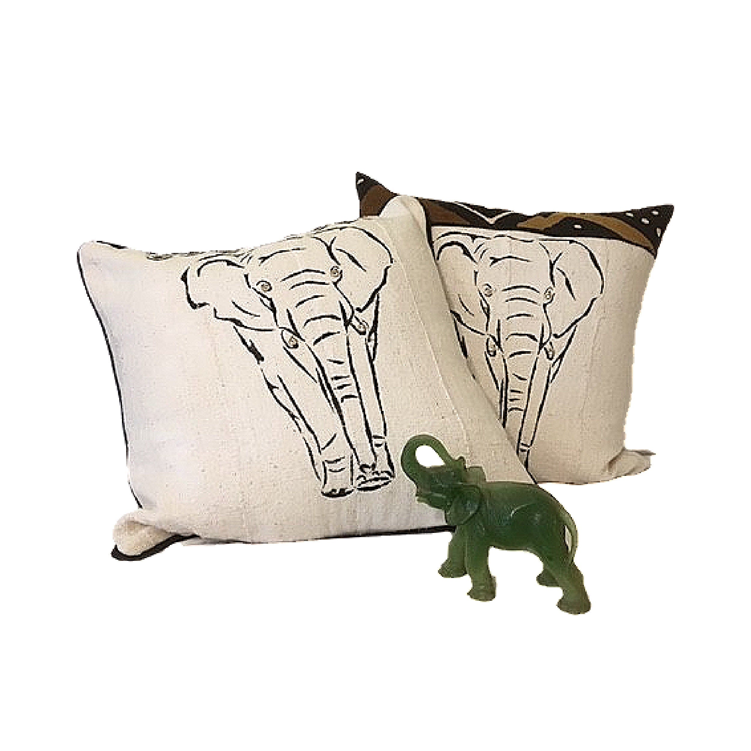 Elephant on Pillow Cover, White Mudcloth Pillow. Black and White Mud Cloth Pillow, Safari Animal Pillow